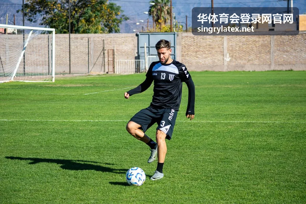 华体育会登录网官网专题内容封面：赛季训练观察笔记